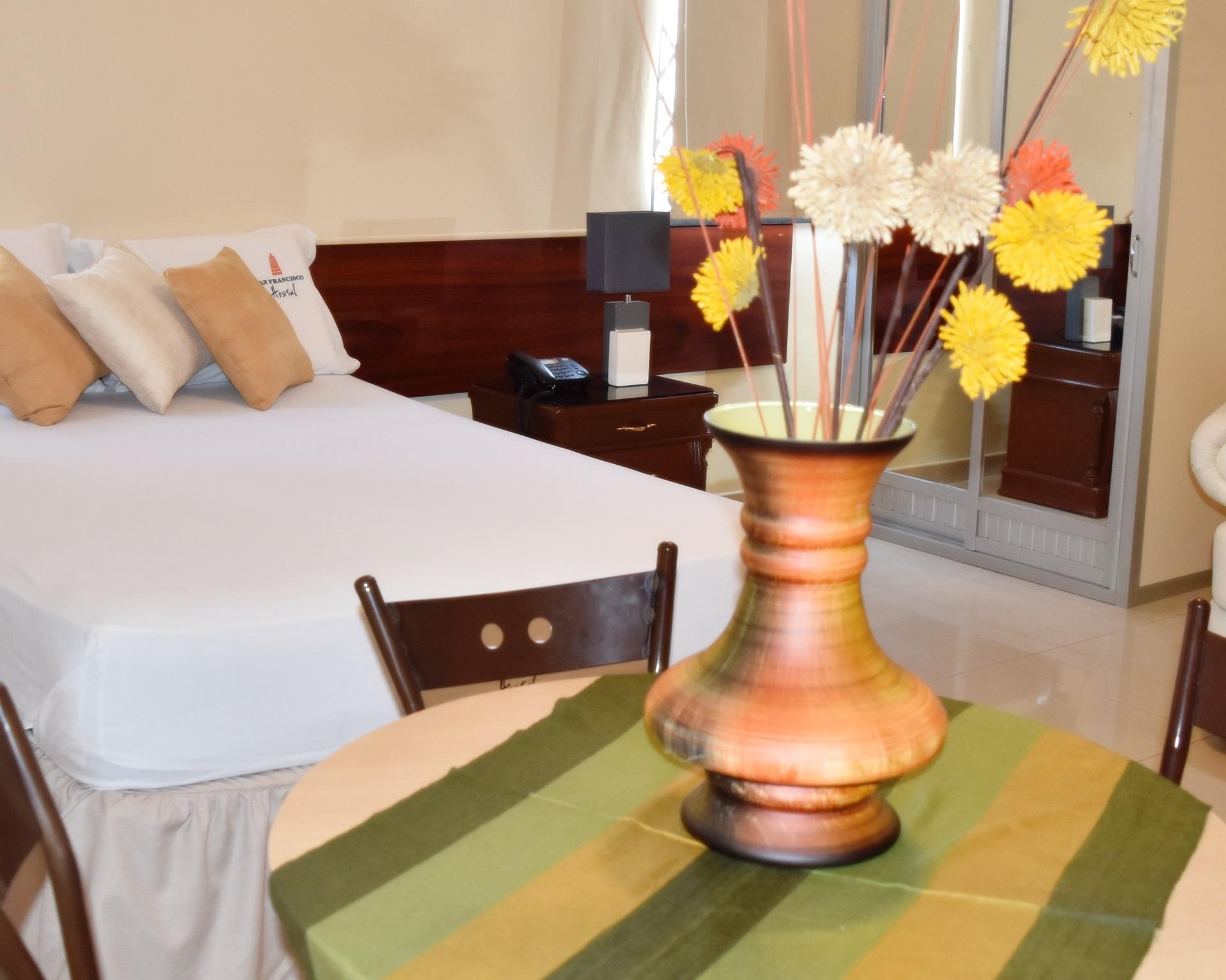 San Francisco Apart Hotel Guayaquil Buitenkant foto